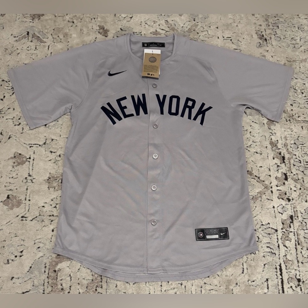 Nike Authentic New York Yankees Aaron Judge #99 Gray Baseball Jersey Men’s Sz: M